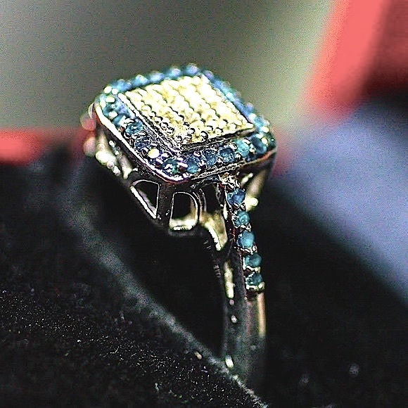 Appraised Diamond Ring | Genuine Blue & White Diamonds | 925 Sterling Silver | 7 - Picture 2 of 11